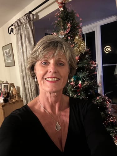 Customer photo review of Buy 2 + 1 Free