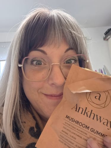 Customer photo review of Mushroom Gummies