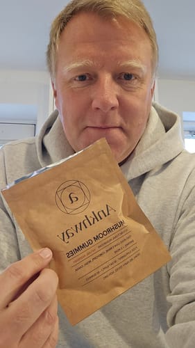 Customer photo review of Buy 2 + 1 Free